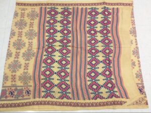 Hand-made Sungudi cotton sarees with Kolam design