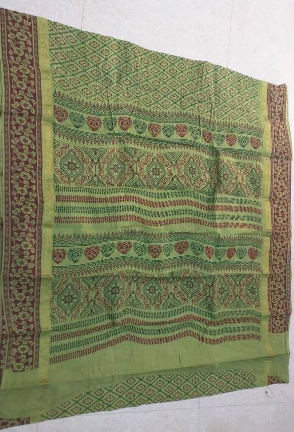 Double side Printed zari borders with hand-printed fancy designs on ...