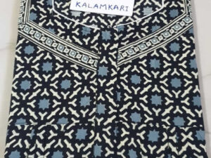 Dhalavaipuram Women's Swasthik Kalamkari Cotton Nighty