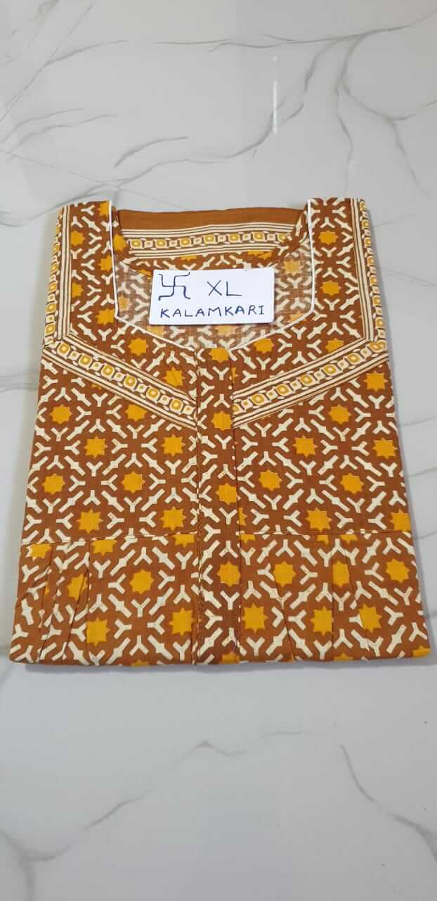 Dhalavaipuram Women's Swasthik Kalamkari Cotton Nighty