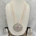 Hyderabad Pearl Necklace with Earrings - Image 2
