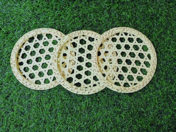 Set of 6 Kuzhithurai Idiyappam Plates - 7 Inch Handmade Palm Leaf Plates for Traditional South Indian Dishes